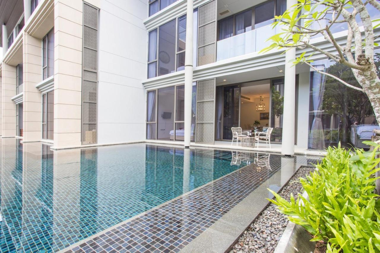 Luxury Oceanfront_pool access apartment Mai Khao Extérieur photo